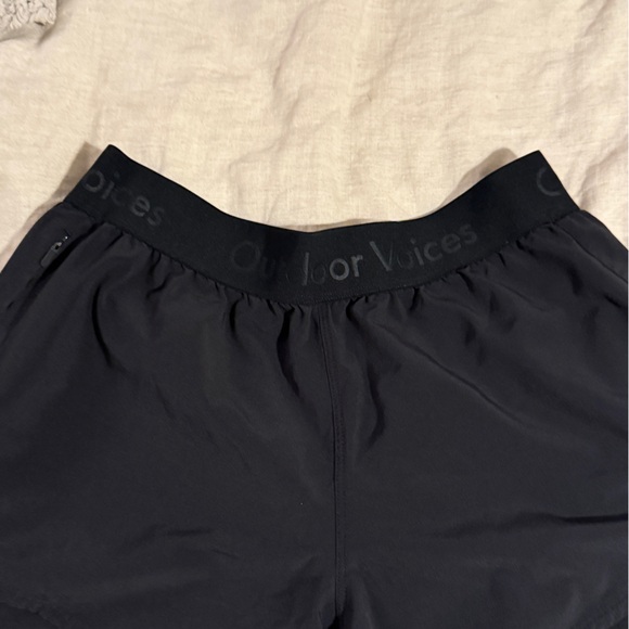 Outdoor voices shorts - Picture 3 of 3